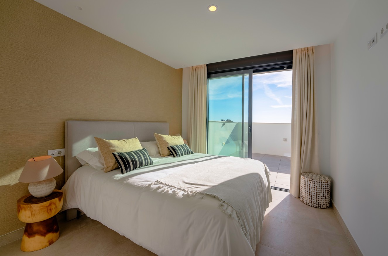 penthouse bedroom1