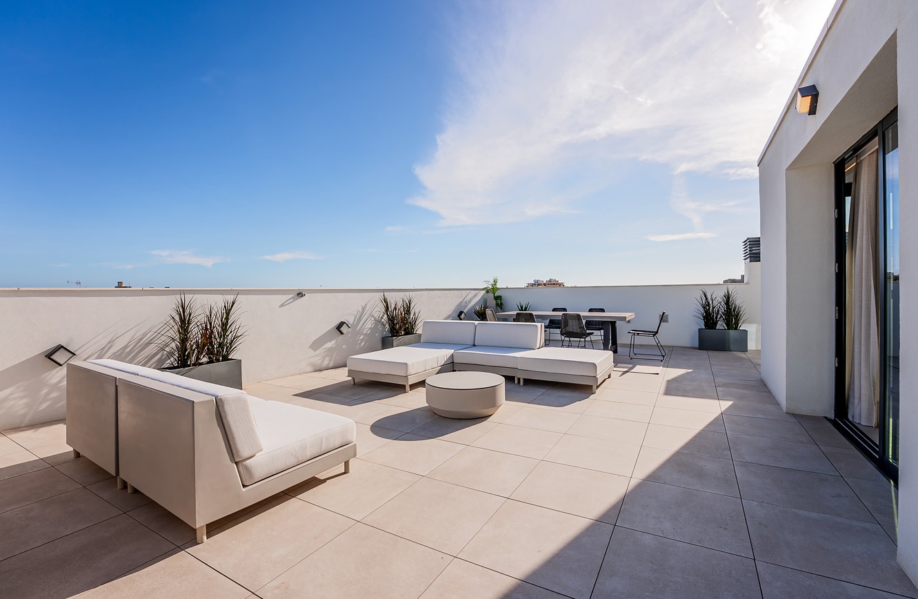 penthouse terrace jade tower