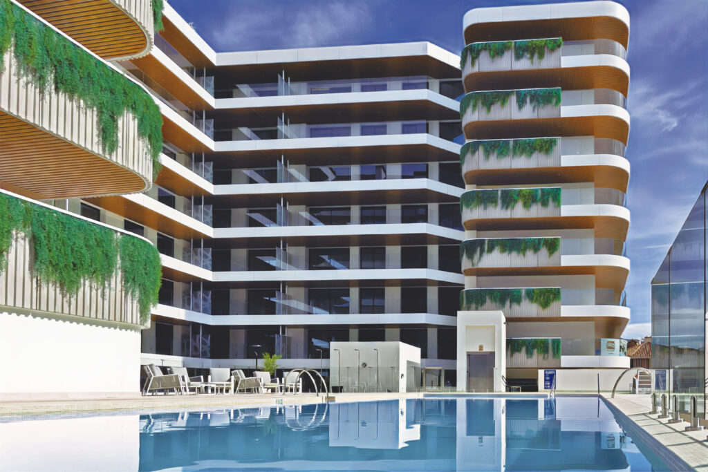 jade tower_pool